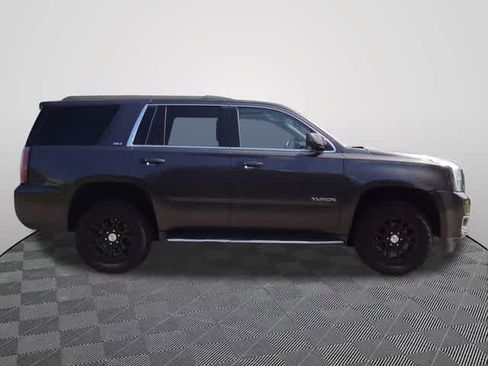 Used 2018 GMC Yukon SLT AWD/4WD image 4