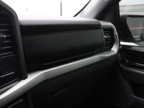Used 2022 Ford F150 XLT w/ Equipment Group 302A High AWD/4WD image 20