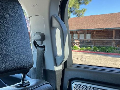 Used 2021 Ford Explorer Limited w/ Equipment Group 301A image 40