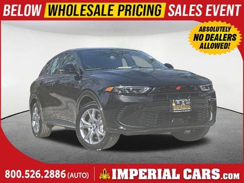 Used 2024 Dodge Hornet R/T image 1