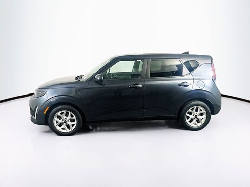 Used 2025 Kia Soul LX w/ LX Technology Package image 4