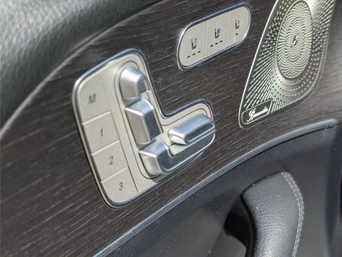 Used 2021 Mercedes-Benz GLS 450 4MATIC image 44