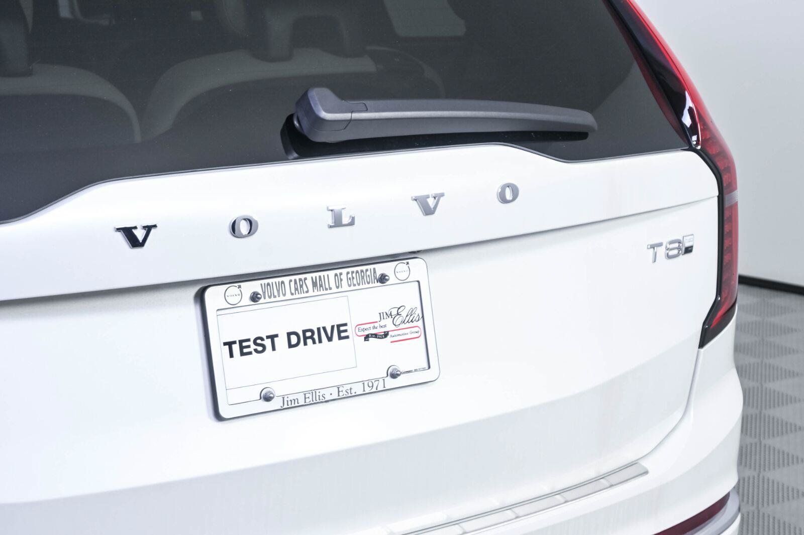 New 2026 Volvo XC90 T8 Core w/ Protection Package Premier AWD/4WD image 36