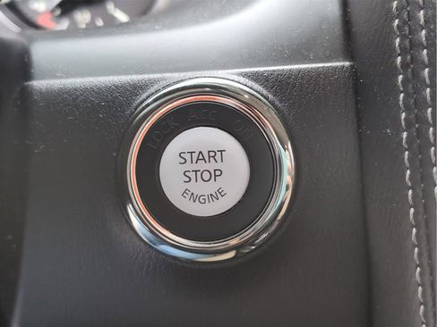 Used 2021 Nissan Armada Platinum w/ Captain's Chairs Package image 21