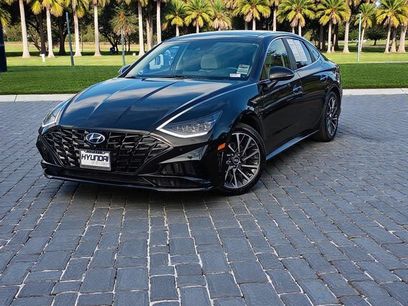 Used 2022 Hyundai Sonata Limited w/ Preferred Accessory Package