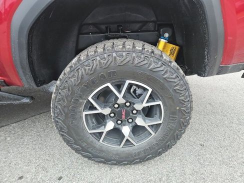 New 2026 GMC Canyon AT4X image 10