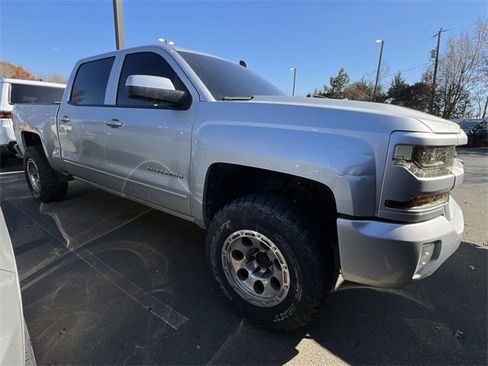 Used 2016 Chevrolet Silverado 1500 LT w/ All Star Edition image 5