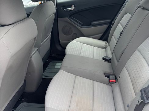 Used 2015 Kia Forte EX image 11