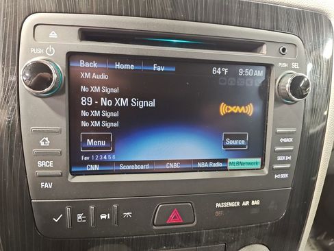 Used 2016 Chevrolet Traverse LT image 22