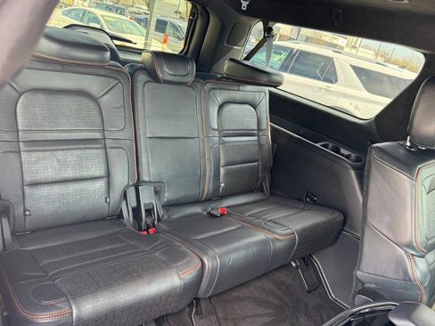Used 2022 Lincoln Navigator L Black Label image 14