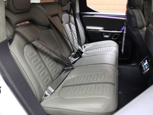 Used 2023 Rivian R1T Adventure image 32