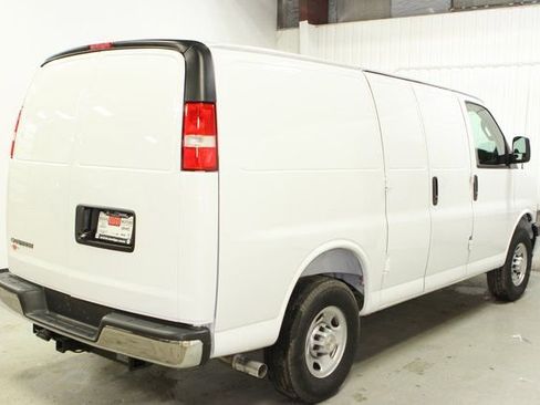 New 2025 Chevrolet Express 2500 w/ Driver Convenience Package image 33