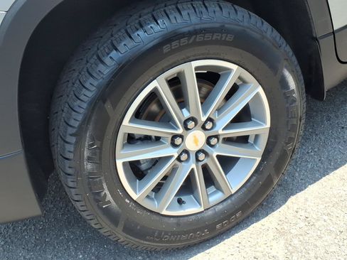 Certified 2023 Chevrolet Traverse LT AWD/4WD image 7