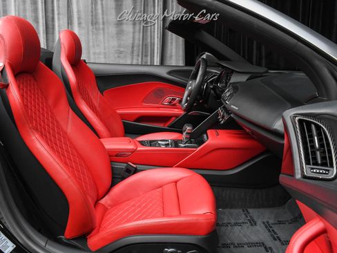 Used 2018 Audi R8 V10 plus AWD/4WD image 25