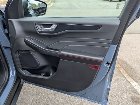 Certified 2024 Ford Escape ST-Line w/ Tech Pack #1 image 39