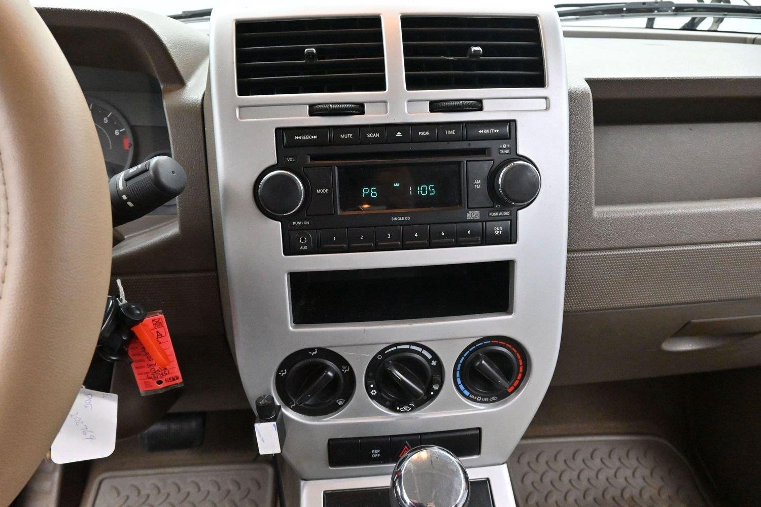 Used 2008 Jeep Patriot Sport FWD image 17