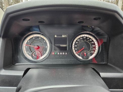 Used 2019 RAM 1500 Tradesman w/ Tradesman SXT Package image 40