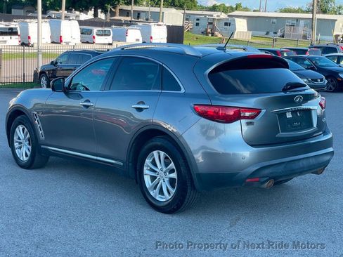 Used 2015 INFINITI QX70 AWD w/ Premium Package image 5
