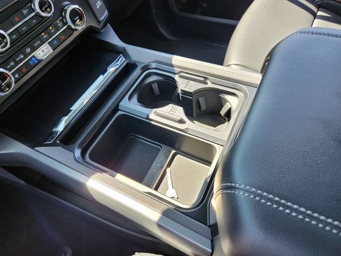 New 2026 Ford F550 4x4 Crew Cab image 25