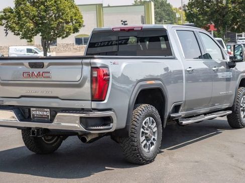Used 2024 GMC Sierra 2500 SLT w/ SLT Convenience Package AWD/4WD image 38