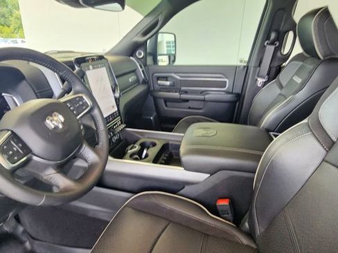 Used 2024 RAM 2500 Laramie w/ Sport Appearance Package AWD/4WD image 14