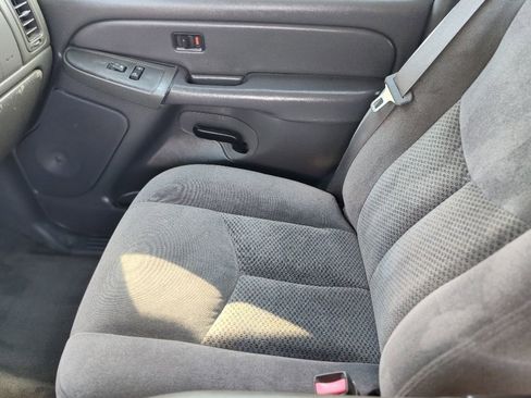 Used 2006 Chevrolet Silverado 1500 LT w/ Light Duty Power Package image 23