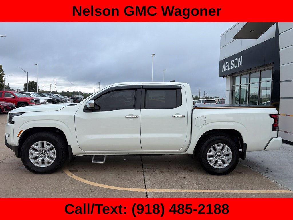 Used 2023 Nissan Frontier SV w/ SV Convenience Package RWD image 4