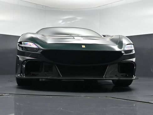 Used 2021 Ferrari Roma RWD image 29