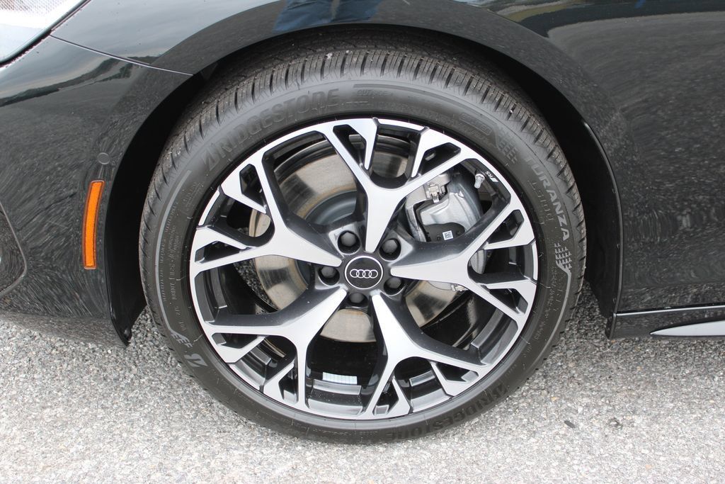 Used 2026 Audi A6 Premium Plus w/ Premium Plus Package AWD/4WD image 35
