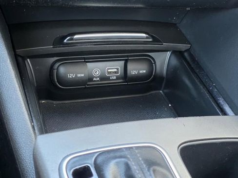 Used 2019 Kia Optima LX image 16