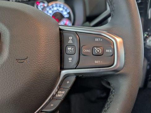 Used 2025 RAM 2500 Big Horn AWD/4WD image 17