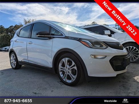 Used 2017 Chevrolet Bolt LT image 1