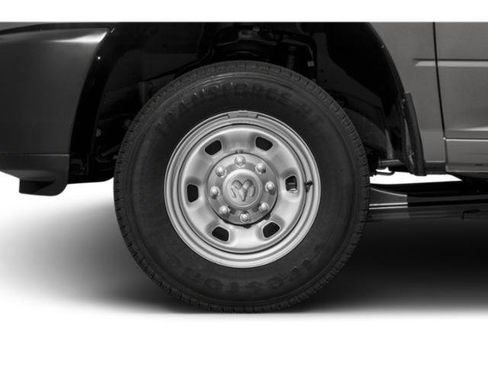 Used 2018 RAM 2500 Tradesman w/ Chrome Appearance Group AWD/4WD image 14