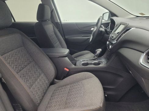 Used 2023 Chevrolet Equinox LT image 21