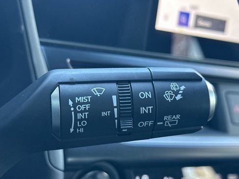 Certified 2025 Lexus UX 300h FWD w/ Accessory Package (P3) image 33