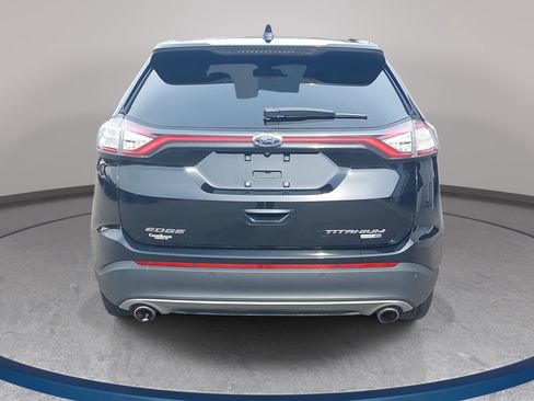 Used 2018 Ford Edge Titanium w/ Technology Package AWD/4WD image 6