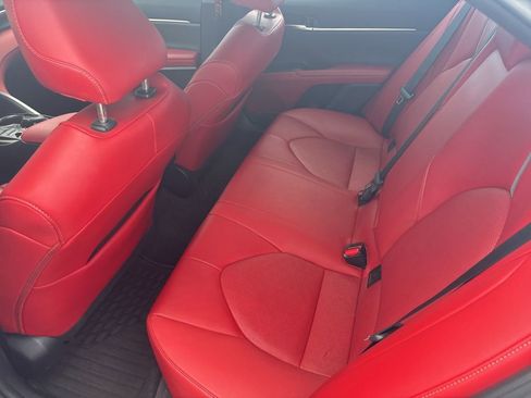 Used 2023 Toyota Camry XSE image 5