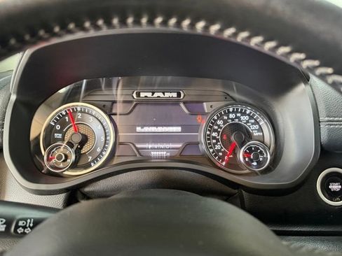Used 2022 RAM 1500 Laramie AWD/4WD image 26