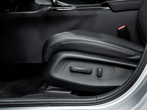 Certified 2025 Acura ADX FWD image 40