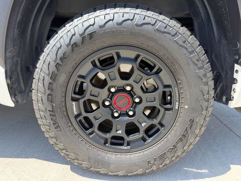 Used 2023 Toyota Tundra SR5 w/ SR5 Premium Package AWD/4WD image 15