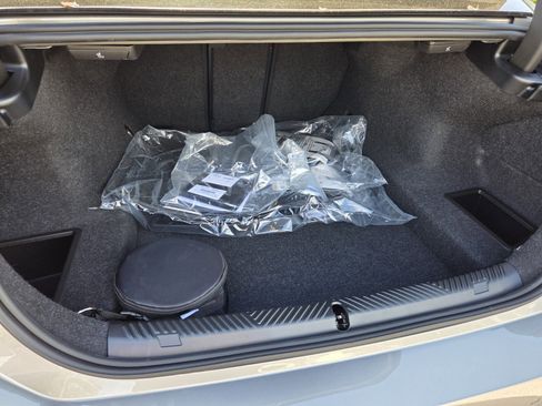 New 2026 BMW 530i 530i w/ M Sport Package image 15