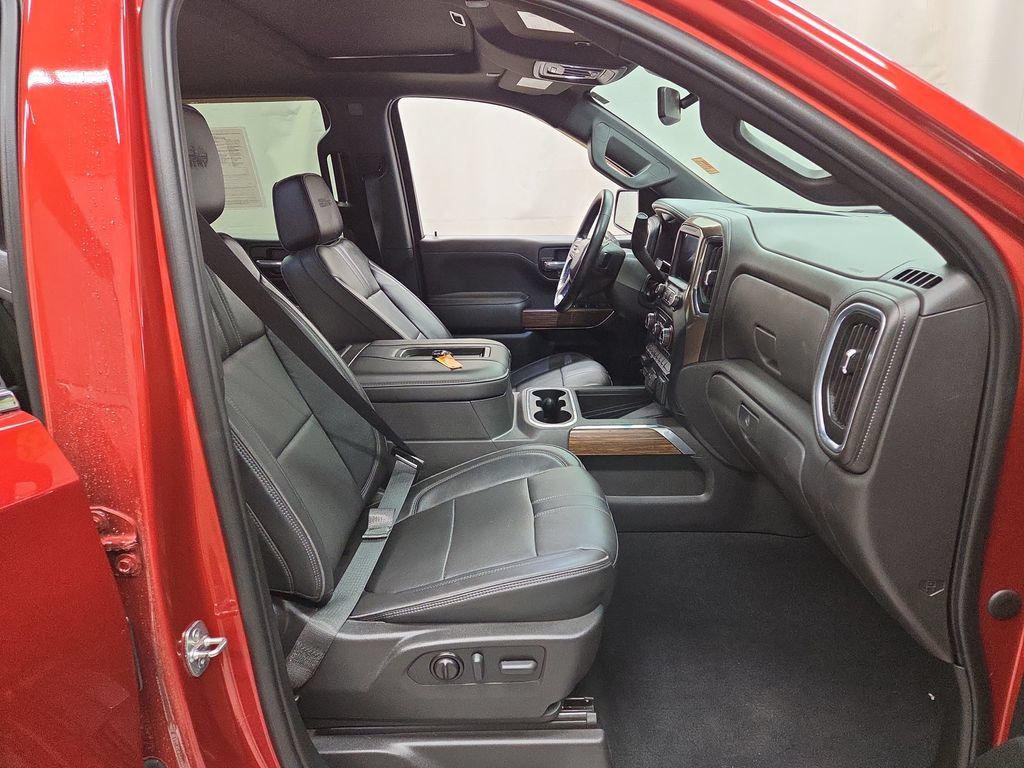 Used 2022 Chevrolet Silverado 1500 High Country AWD/4WD image 11
