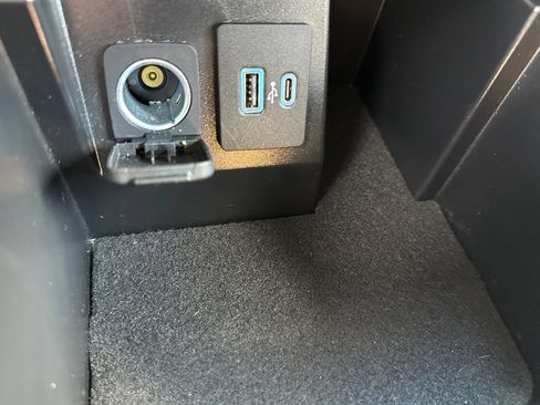 Used 2023 Ford Explorer Timberline AWD/4WD image 21