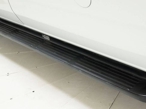 Used 2001 Ford E-350 and Econoline 350 XLT image 16