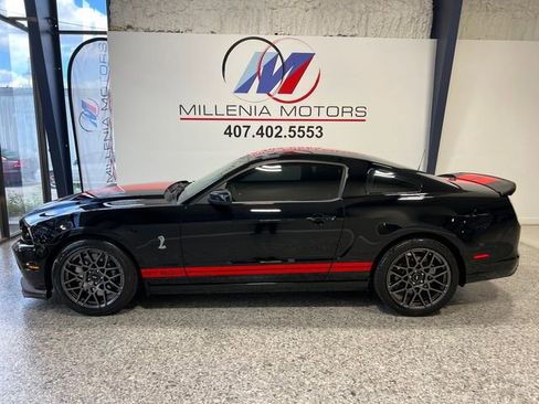 Used 2013 Ford Mustang Shelby GT500 RWD image 18