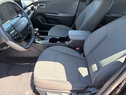 Used 2025 Kia K4 FWD image 11