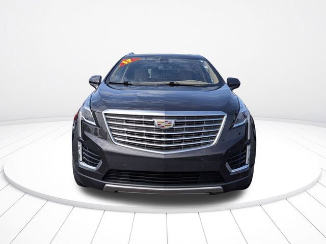 Used 2017 Cadillac XT5 Platinum w/ Driver Assist Package AWD/4WD image 8