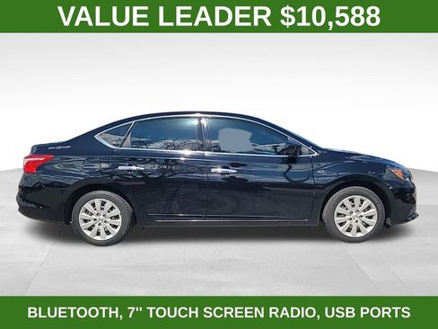 Used 2019 Nissan Sentra S w/ Exterior Package FWD image 5