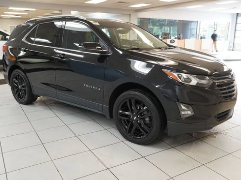Used 2020 Chevrolet Equinox LT w/ Midnight Edition AWD/4WD image 16