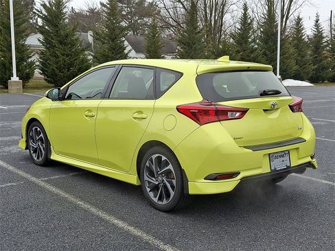 Certified 2017 Toyota Corolla iM w/ Carpet Mat Package image 6